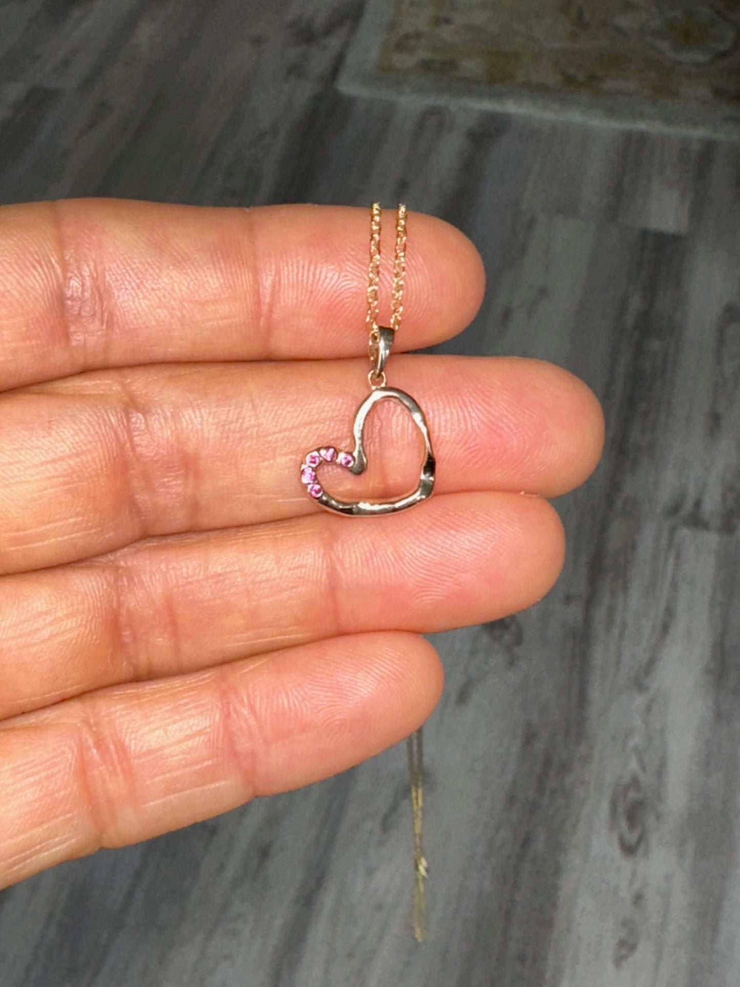 Open Heart Necklace with pink sapphires (14K gold)