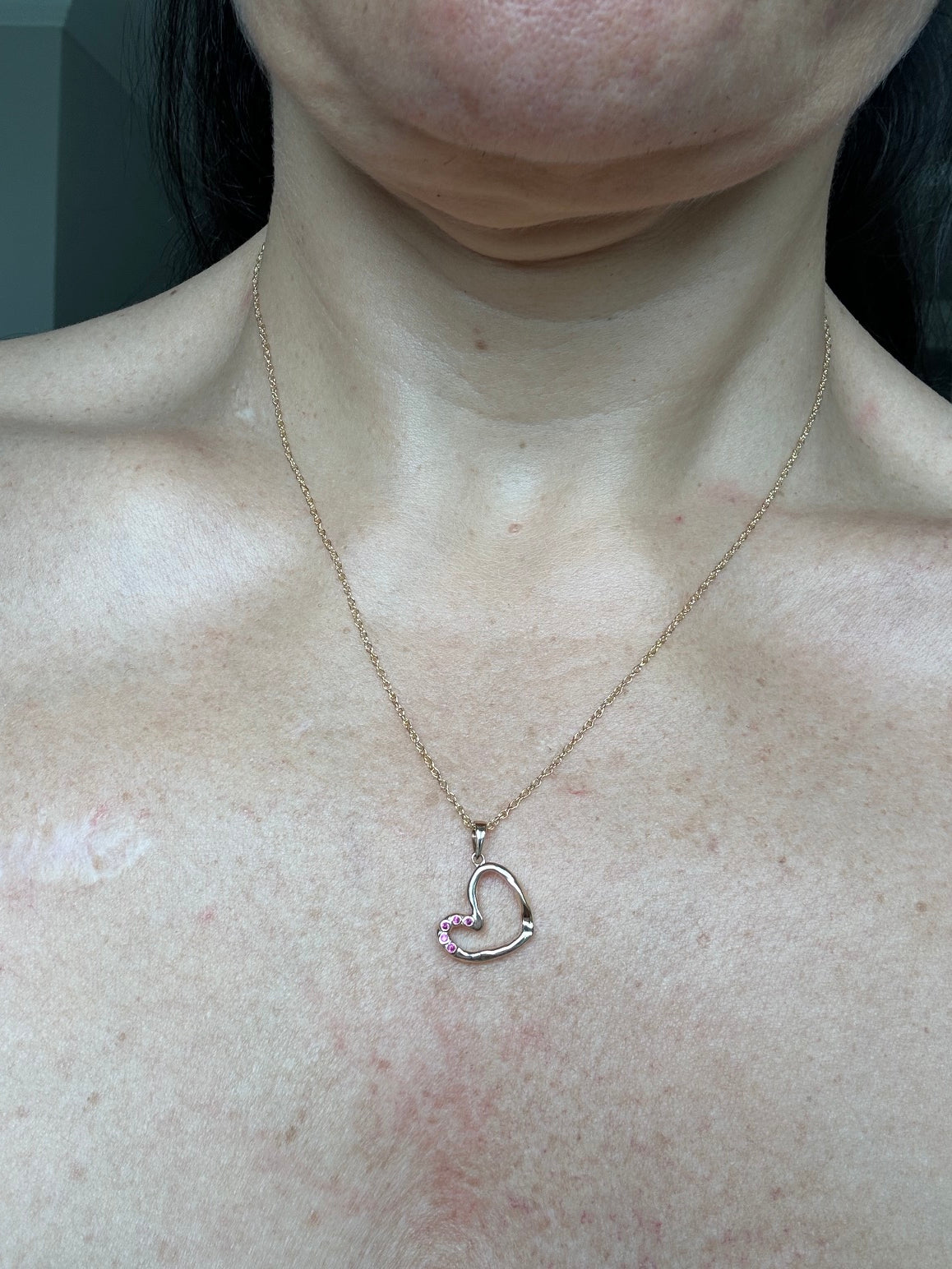 Open Heart Necklace with pink sapphires (14K gold)