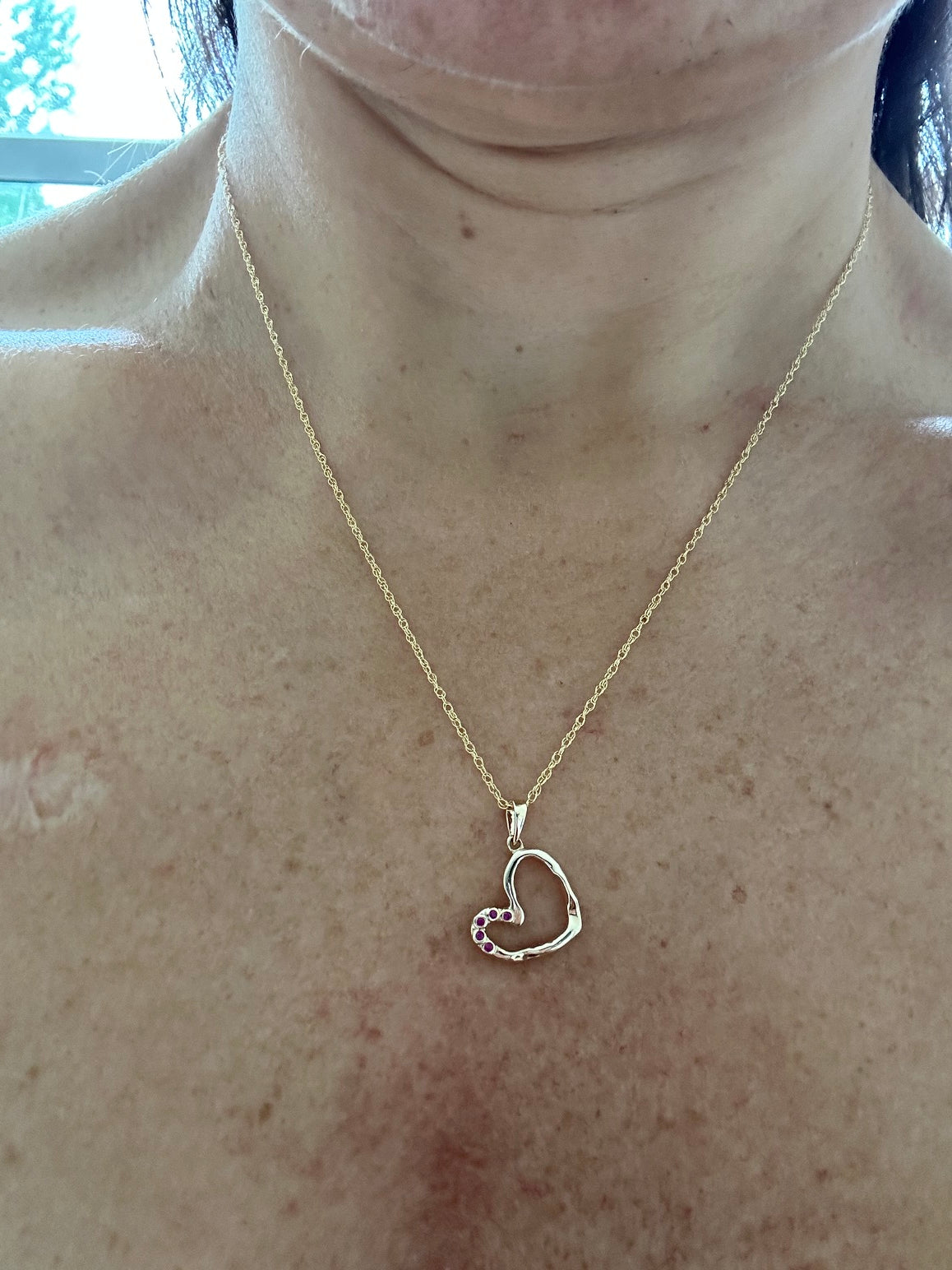 Open Heart Necklace with pink sapphires (14K gold)