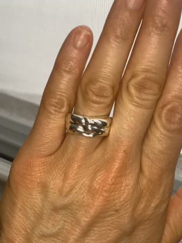 Small Ride The Wave Ring